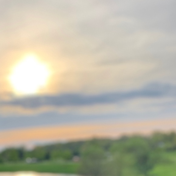 Meet your Posher, Kim - Picture 1 of 1